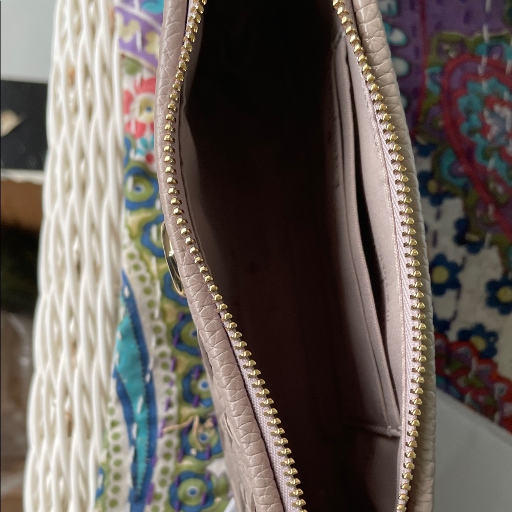 Kate Spade Taupe Woven Shoulder Bag - Picture 12 of 16